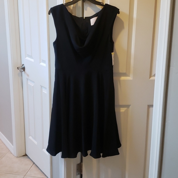 Gal Meets Glam Mara Cowl Neck Dress NWT size 4 - Picture 3 of 11